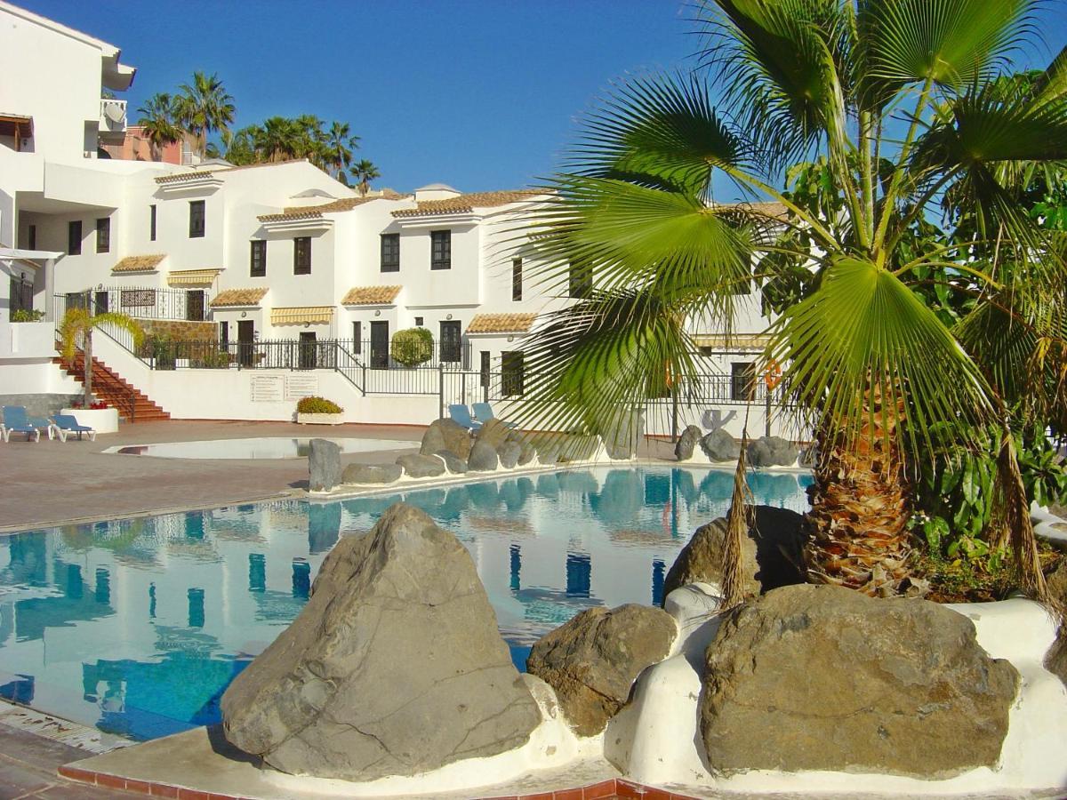 Remarkable 2-Bed House In Chayofa With Pool Exterior photo