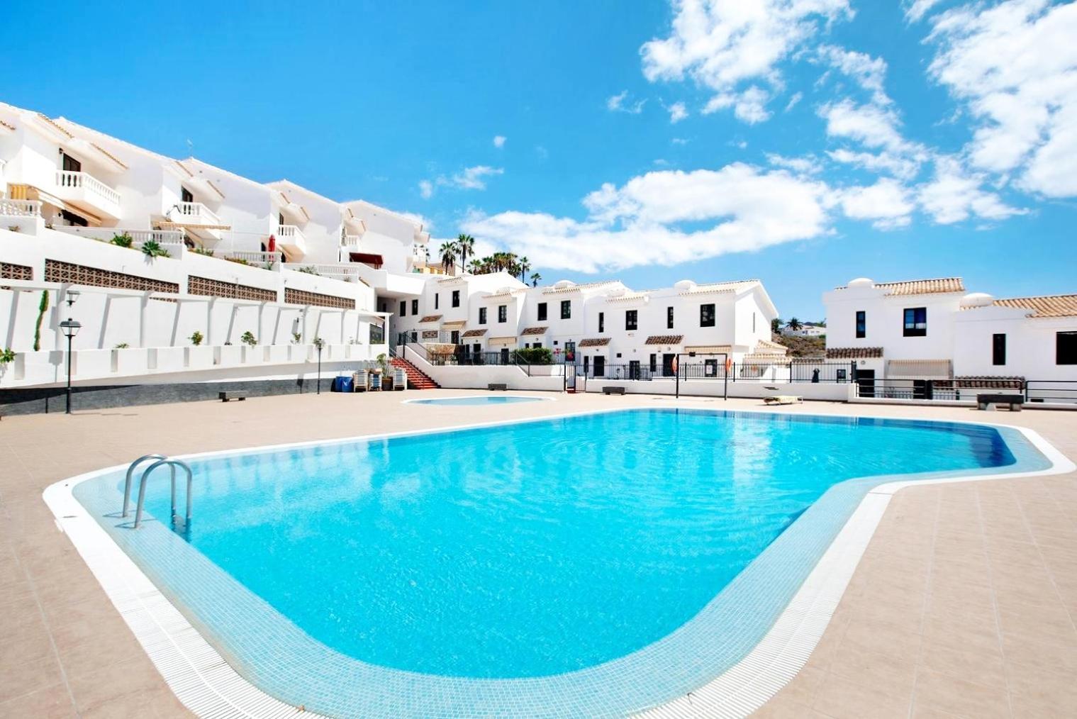 Remarkable 2-Bed House In Chayofa With Pool Exterior photo